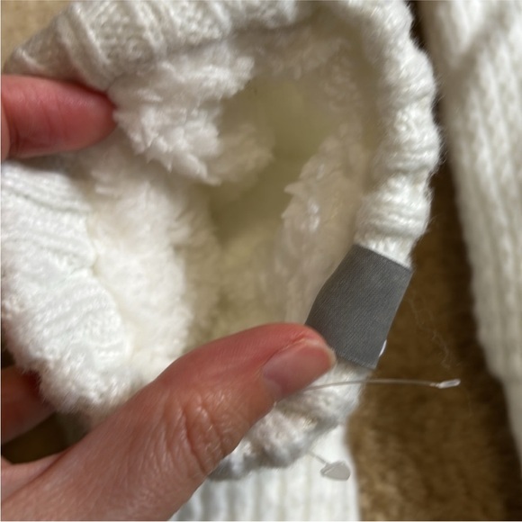 Bench Cream Ribbed Socks - Picture 2 of 3